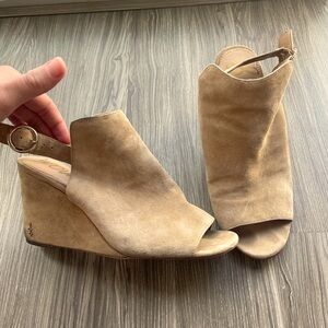 Sam Edelman nude suede wedge sandals